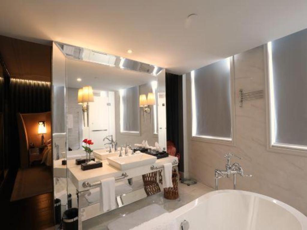 Jinjiang Metropolo Hotel Classiq Shanghai Off Bund Εξωτερικό φωτογραφία
